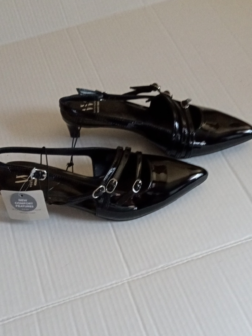 NWT  Pointed Toe Black Slingbacks Pumps with Straps NWT Size 8.5M